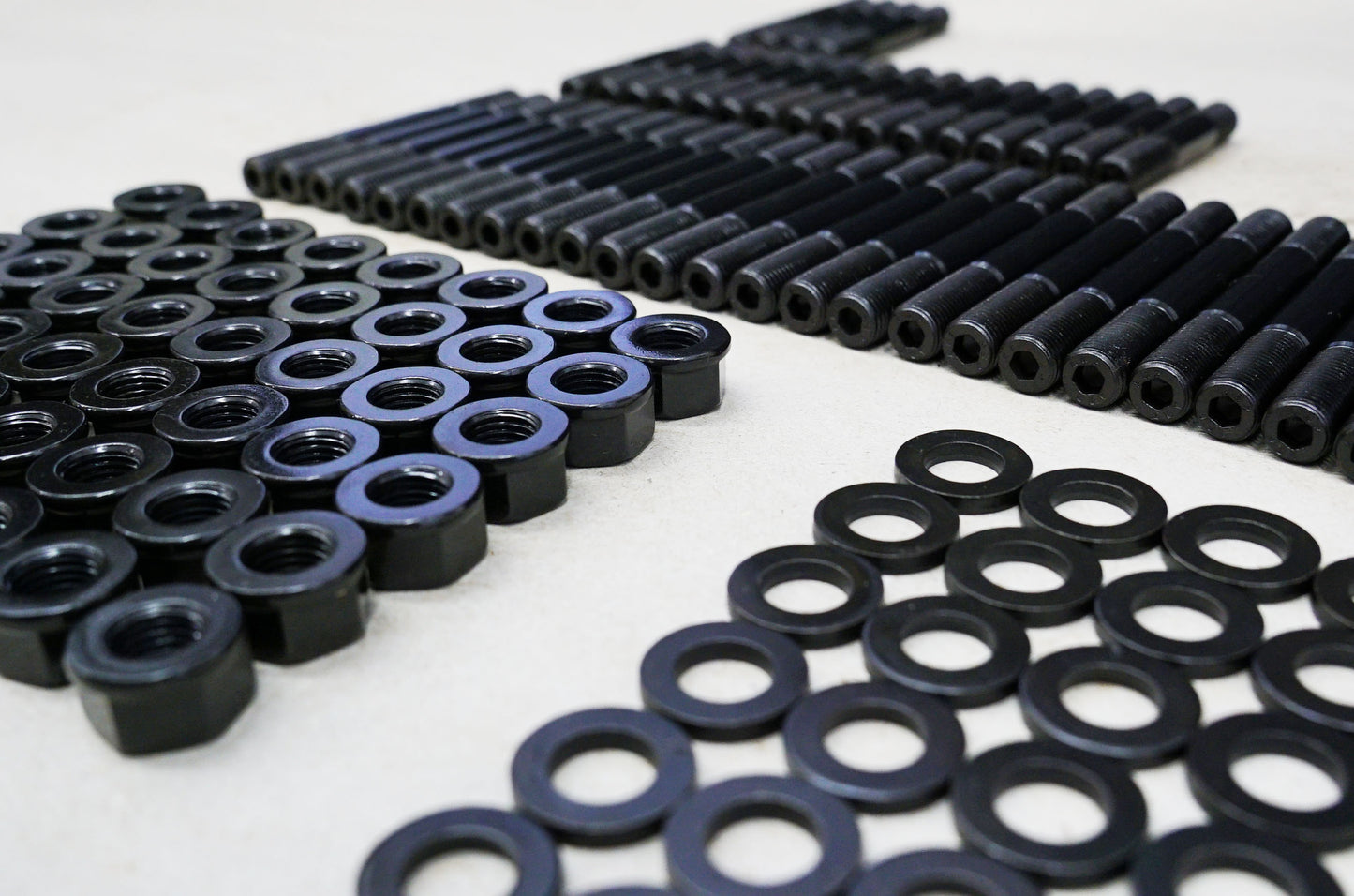 Stud Kit- ARP-Early : 24 Studs